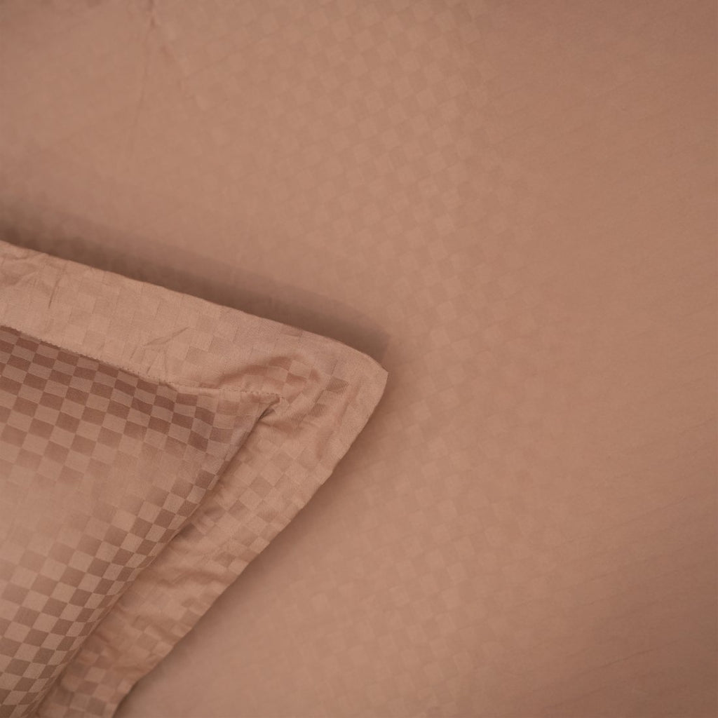 Jacquard Checkmate- Rose 400 TC