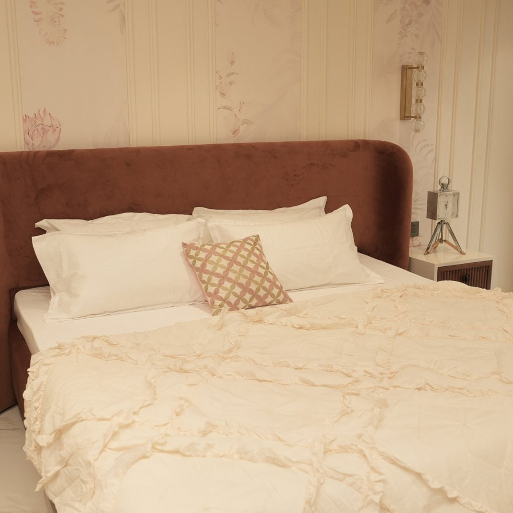 Jacquard Elysian Coil – White Haven 400 TC