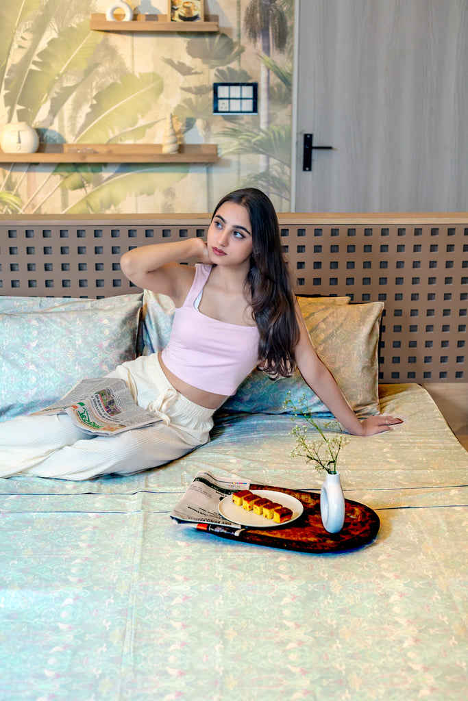 Reysha Digital Print Colour Premium Cotton Bedsheet - Paisley Sage ( Thread Count 400 )