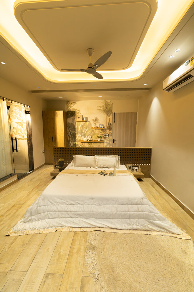 Reysha Comforter Premium Cotton - Sand & White ( Thread Count 320 )