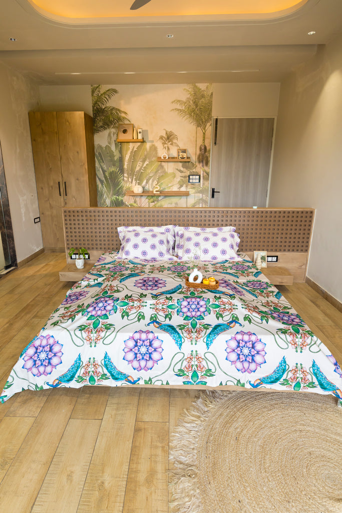 Reysha Digital Print Colour Premium Cotton Bedsheet- Peacock Meadow ( Thread Count 400 )