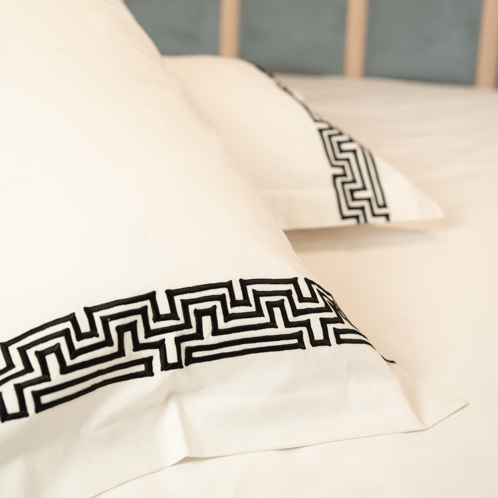 Reysha Embroidery Cotton Bedsheet- Maze Muse pearl white 400 TC