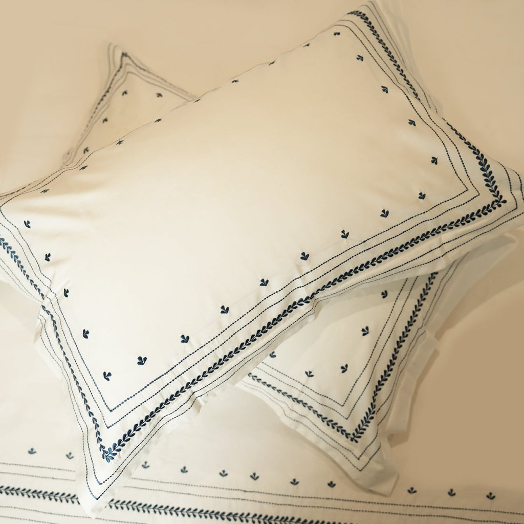 Reysha Embroidery Cotton Bedsheet- Midnight Minimal pearl white 400 TC