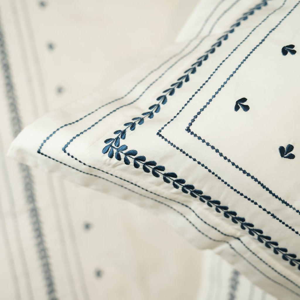 Reysha Embroidery Cotton Bedsheet- Midnight Minimal pearl white 400 TC