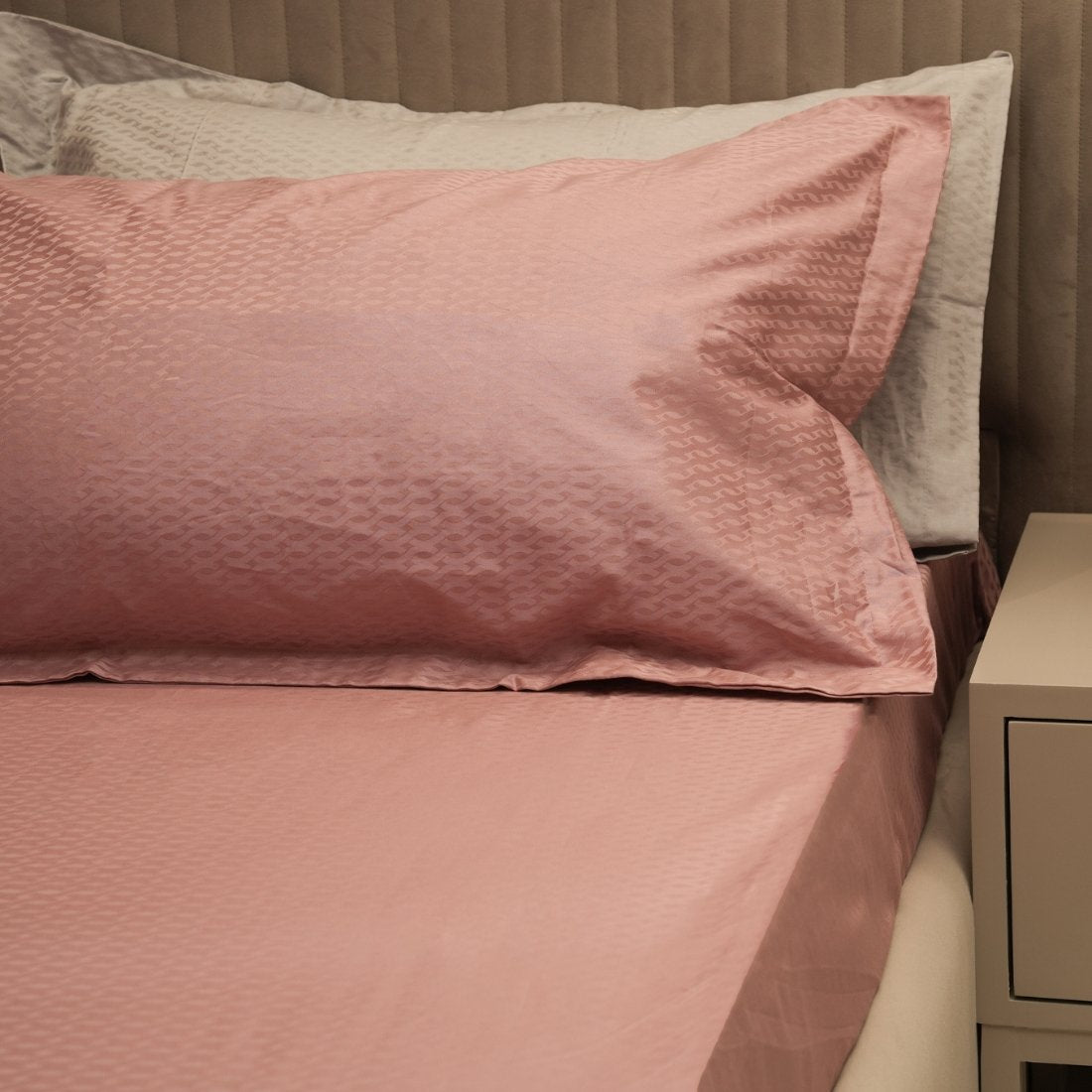 Jacquard Elysian Coil – Rose Glow 400 TC