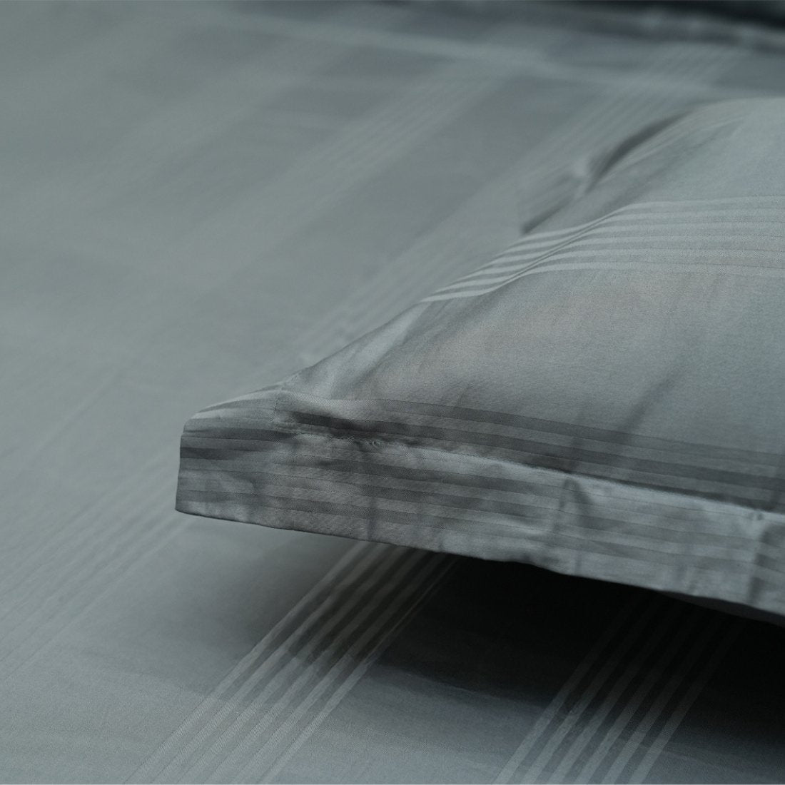 Jacquard Luxe Lines – Ocean Deep 400 TC