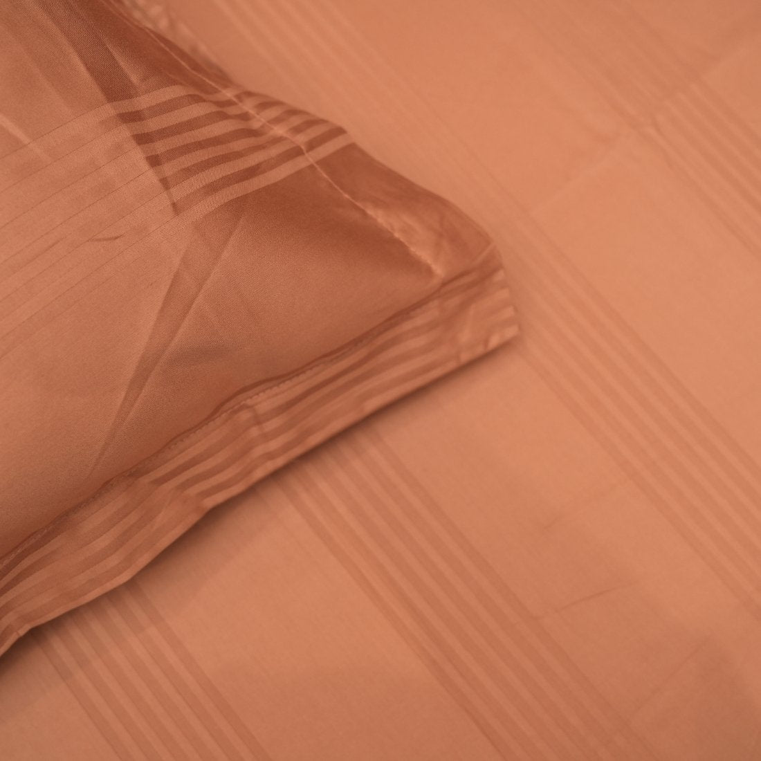 Jacquard Luxe Lines – Amber Dust 400 TC