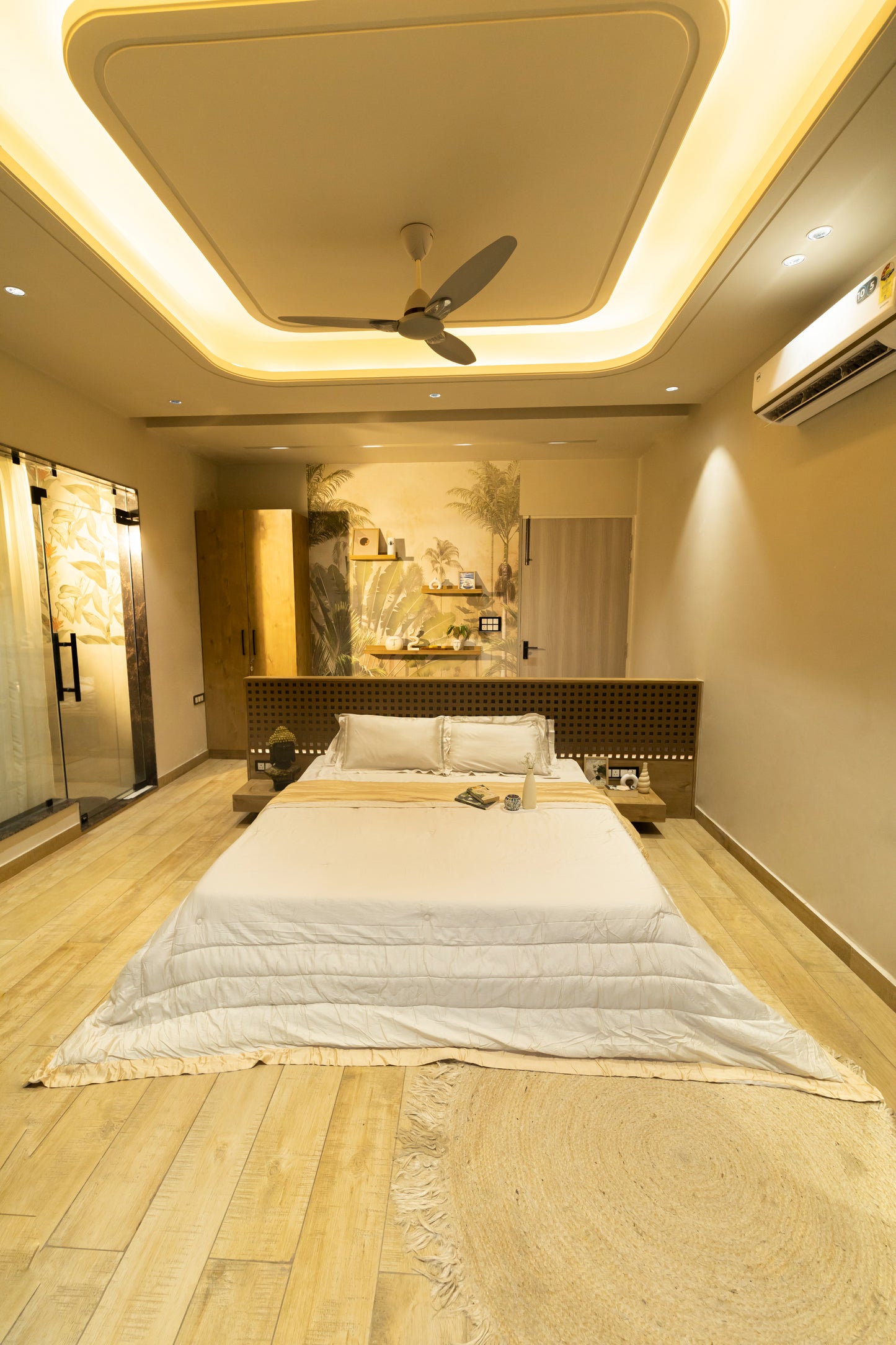 Reysha Comforter Premium Cotton - Sand & White ( Thread Count 320 )