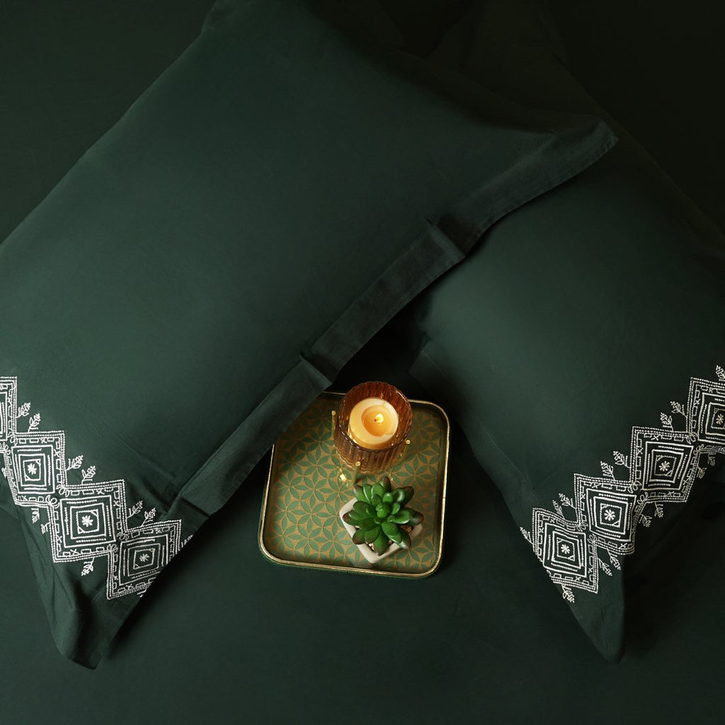 Reysha Embroidery Cotton Bedsheet- Leafy Lattice Forest Green 400 TC
