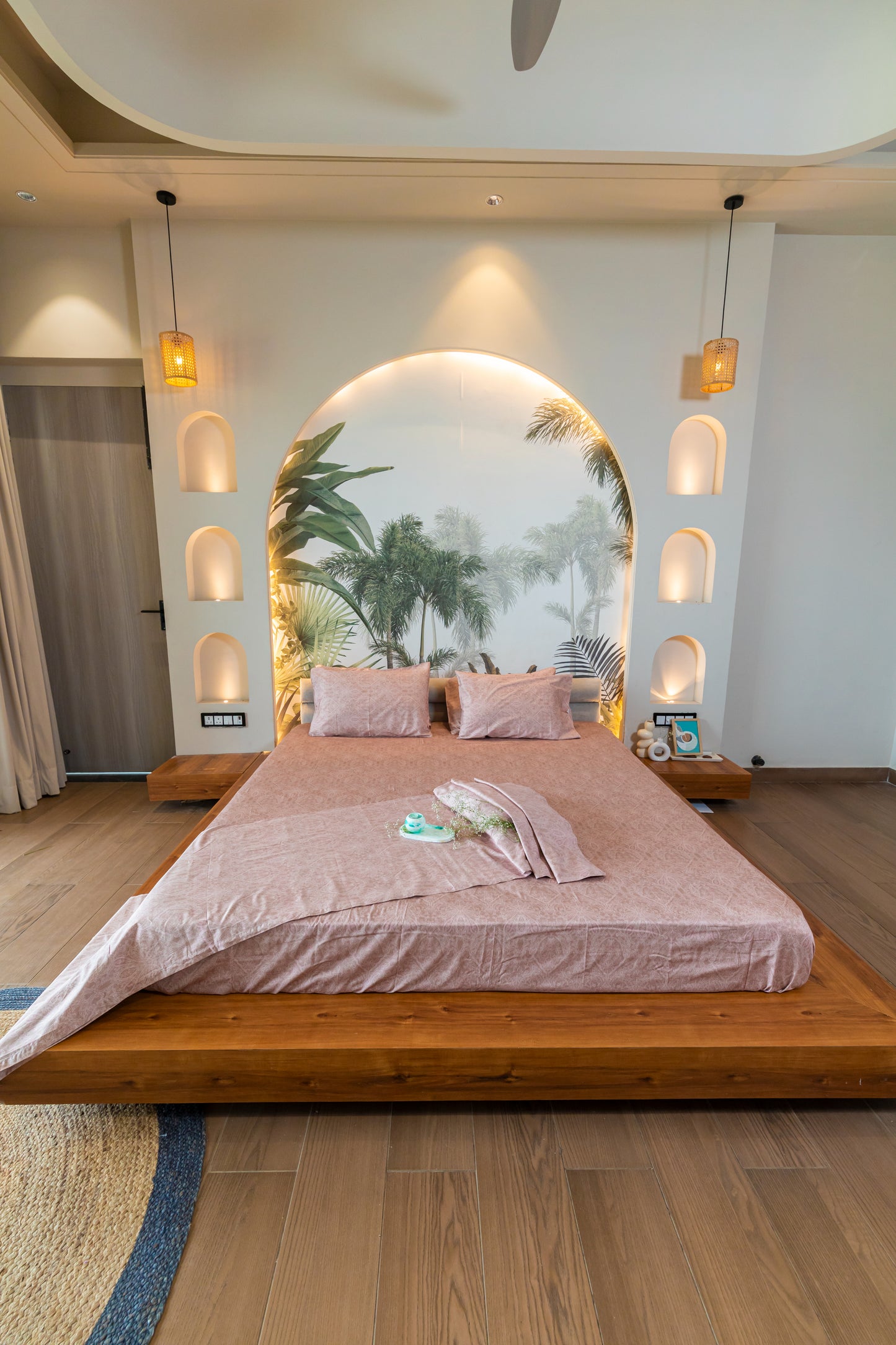 Reysha Digital Print Colour Premium Cotton Bedsheet - Paisley Rose ( Thread Count 400 )