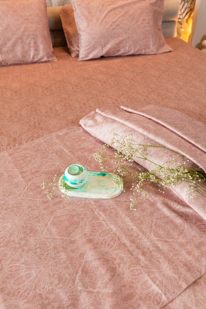 Reysha Digital Print Colour Premium Cotton Bedsheet - Paisley Rose ( Thread Count 400 )